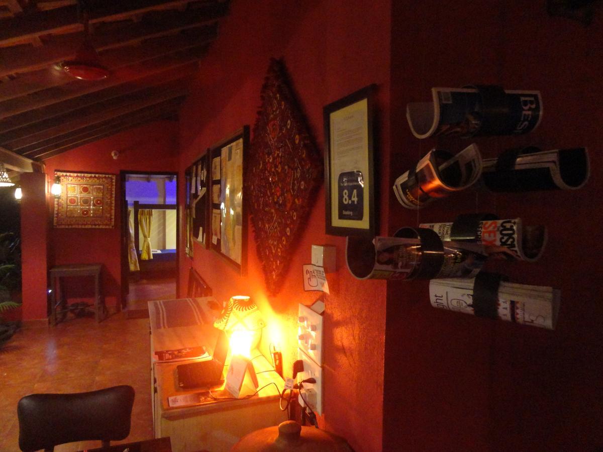 The Yuppi Hippi Female Hostel Andzsuna Kültér fotó